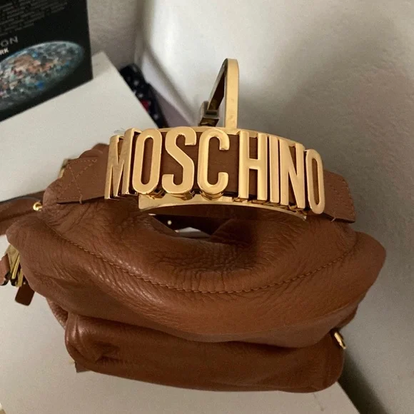 Moschino girly leather backpack *like new* - Picture 3 of 9
